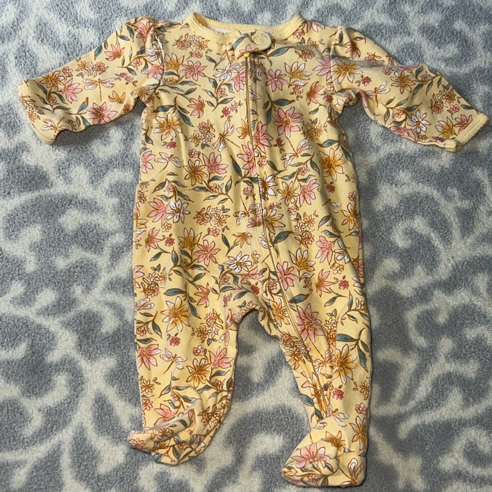 🩷RL/Burts/Roller Rabbit/Aden🩷 EUC Baby Girl 9 piece Onesie Set! 0-3m. - Picture 11 of 17